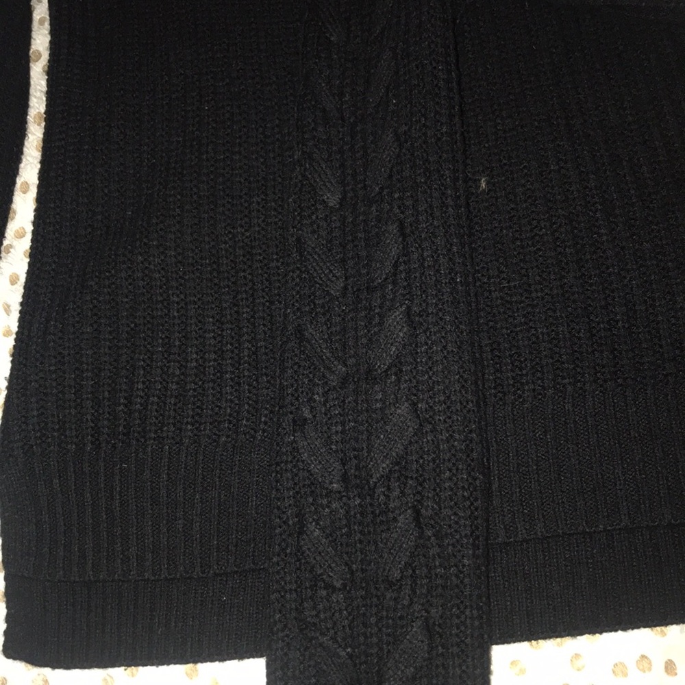 Black sweater - Picture 3 of 4